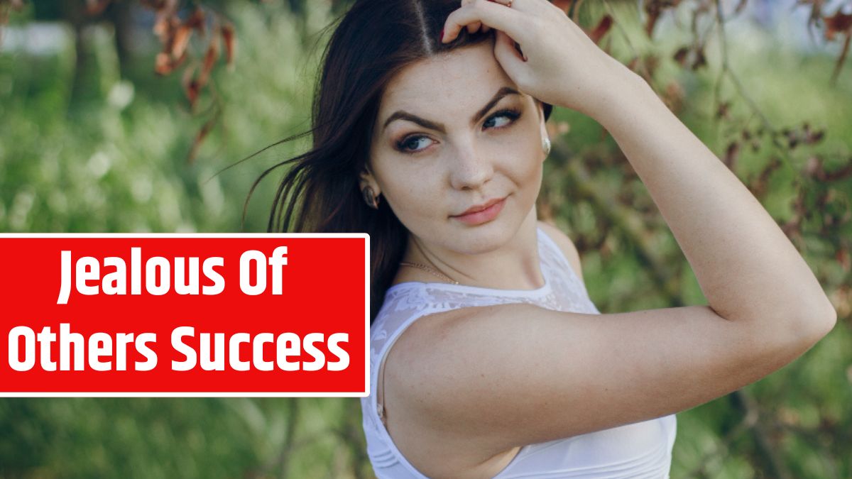 5 Zodiac Signs Who Are Jealous Of Others Success